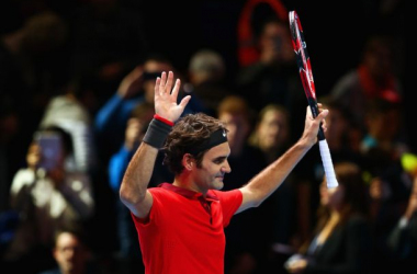 Federer Outlasts Wawrinka To Reach World Tour Finale