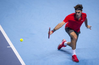 Federer, Murray Cruise To Easy Wins At ATP World Tour Finals