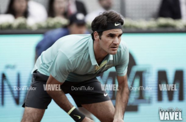 Roger Federer avanza arollando