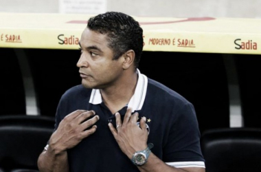 Roger aprova postura do Grêmio apesar do empate com Avaí na Sul-Minas-Rio
