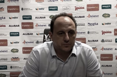 Rogério Ceni lamenta derrota do Fortaleza na reta final: “Era completamente possível ganhar o jogo”