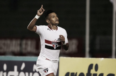 Rogério e Ganso marcam em vitória sobre Mogi Mirim e São Paulo vira líder do Grupo C