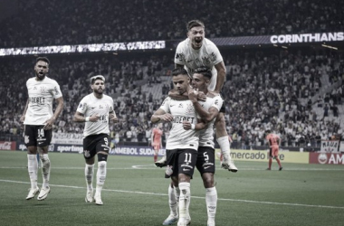 Corinthians goleia Nacional-PAR pela Copa Sul-Americana com recorde de Romero
