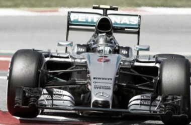 Barcellona, Nico Rosberg conquista la sua prima pole stagionale