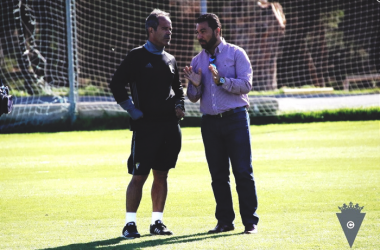 Álvaro Cervera: &quot;Un equipo de fútbol tiene que ganar, empatar o perder&quot;