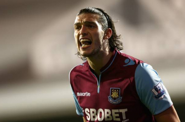 Andy Carroll à West Ham pour 6 années
