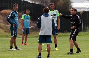 Sesión leve para los titulares en Copa