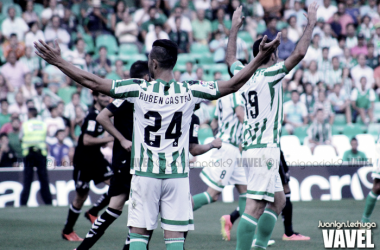 El duelo: Rubén Castro VS Antoine Griezmann: goleadores al fin y al cabo