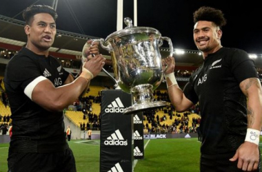 Los All Black aplastan a Australia