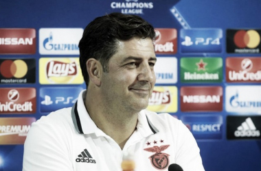 Rui Vitória: &quot;El Napoli es muy fuerte, es necesario estar concentrados todo el partido&quot;