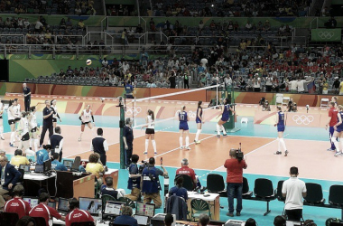 Vôlei: Russas vencem Argentina com facilidade na estreia