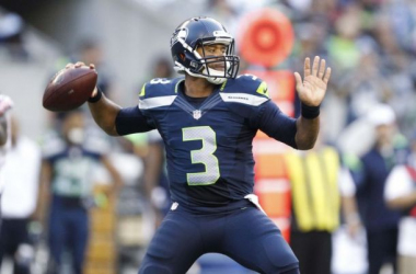 Seattle Seahawks Wear Down Carolina Panthers, 13-9