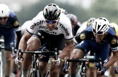 Peter Sagan takes victory and the Maillot Jaune in Cherbourg after an absorbing last 10km