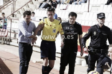 Gorka Sagués Oscoz arbitrará el Sporting - Cultural y Deportiva Leonesa