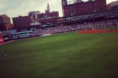 Robert Coe Throws One-Hitter To Lead St. Paul Saints To Victory Over The Lincoln Saltdogs