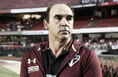 Diretoria do São Paulo demite Ricardo Gomes e inicia busca por novo técnico para 2017