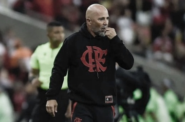 Sampaoli exalta evolução no Flamengo após goleada sobre o Vasco