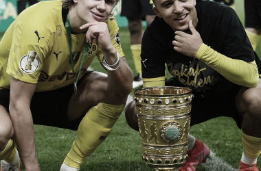Sancho e Haaland brilham, Borussia Dortmund goleia RB Leipzig e é campeão da DFB-Pokal 2020-21