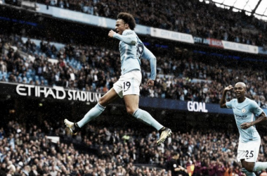 El City golea al Liverpool