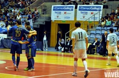 El líder Movistar Inter sufre pero vence a un competitivo Santiago Futsal