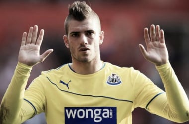 Santon joins Inter Milan on a loan deal, option to buy