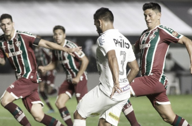 Em jogo movimentado, Santos e Fluminense empatam no fechamento da rodada do Brasileirão