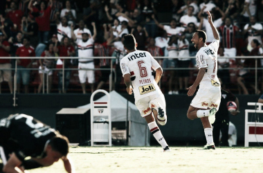 Com gol de Nenê, São Paulo vence Corinthians na primeira partida da semifinal do Paulista