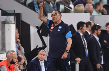 Sarri potrebbe non essere l'allenatore del Napoli nella prossima stagione