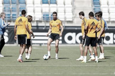 Cristiano y Benzema entrenan con el grupo