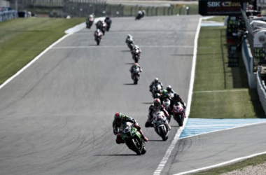 Resultado Primera carrera de Superbikes del GP de Donington Park