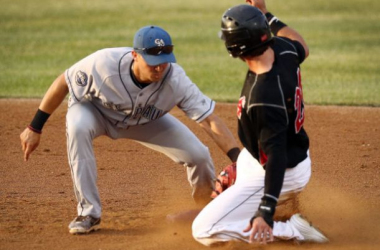 Sioux City Explorers Use Late Comeback To Defeat St. Paul Saints 4-3