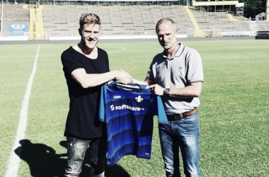 Darmstadt complete loan signing of Hamburg striker Sven Schipplock