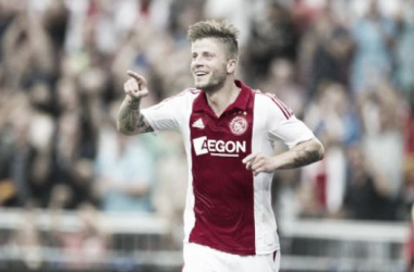 Pela estreia da Eredivisie, Ajax aplica goleada no Vitesse