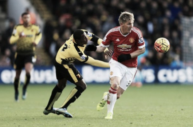 I primi gol in Premier League di Depay e Schweinsteiger mandano il Manchester United in vetta