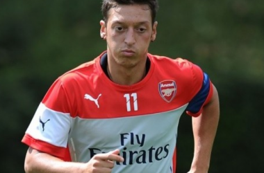 Can Arsenal afford to let Özil leave?