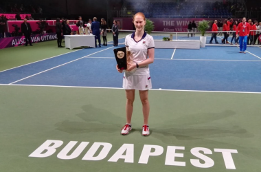 WTA Budapest: Alison Van Uytvanck upsets Dominika Cibulkova to claim title