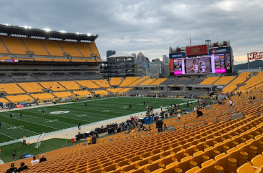 Baltimore Ravens at Pittsburgh Steelers: AFC North Rivals Lock Horns at Heinz Field