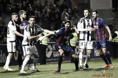 Buen empate en Huesca: analisis de la primera vuelta