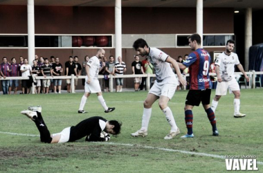 Fotos e imágenes del SD Leioa 2 - 0 Teruel, de la 2º ronda de la Copa del Rey