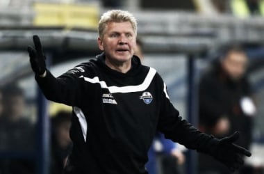 Paderborn part company with Effenberg, Müller takes the reins