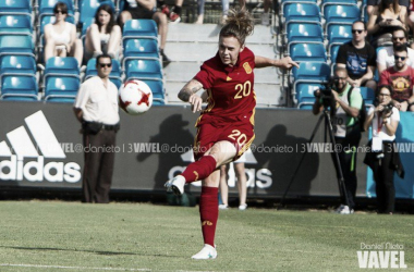 Vilda hace debutar a 17 jugadoras