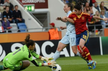 Ainhoa, Irene, Leire, Eli y Erika, convocadas con la Selección