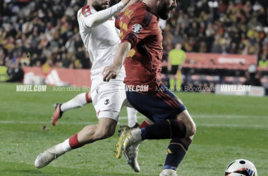 La Roja vence en un partido empañado por la lesión de Gavi