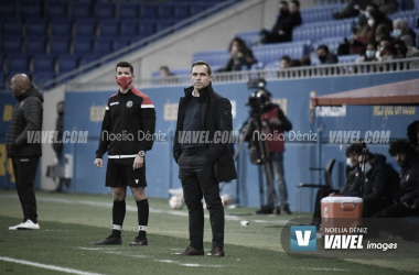Sergi Barjuan: "Con la actitud del equipo en los últimos partidos podemos ganar al Algeciras"