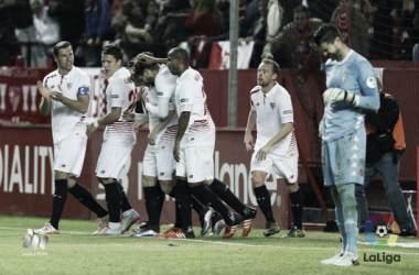 Un Sevilla bipolar desarma al Sporting
