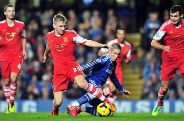 Manchester United increasingly confident of sealing £30m Luke Shaw deal