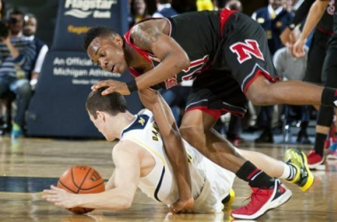 Michigan Wolverines Stymie Nebraska Cornhuskers