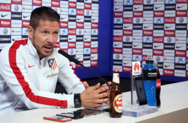 Simeone: &quot;Es clave saber interpretar cómo atacar y por donde atacar al Barcelona&quot;