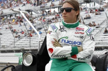 De Silvestro Closer Than Ever to IndyCar Return