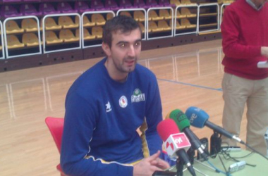 Sinanovic: "Los que se van dicen que no han venido aquí para perder partidos"